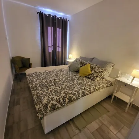 Layla Apartmani Vodnjan Esterno foto