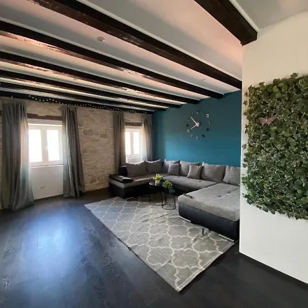 Layla Apartmani Vodnjan Esterno foto
