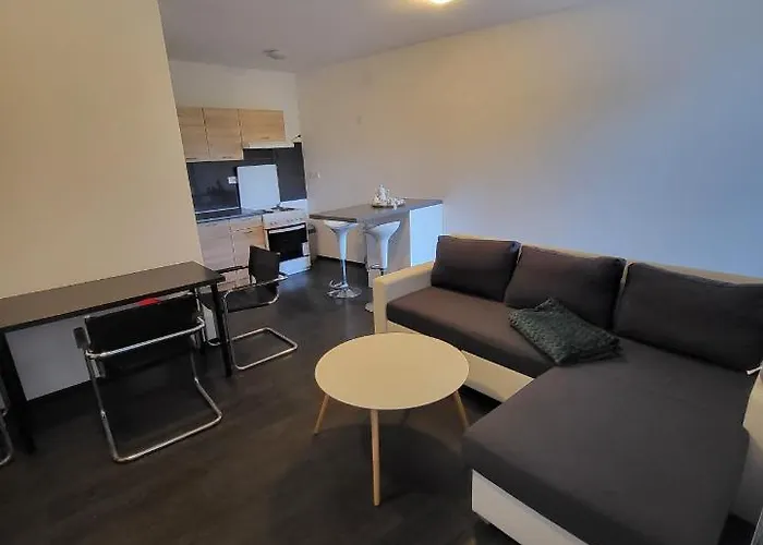 Layla Apartmani